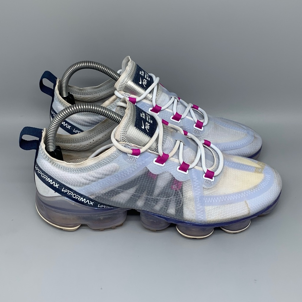 Nike Air VaporMax 2019 White Purple Running Shoes AR6632-023 Women’s Sz 9‎
